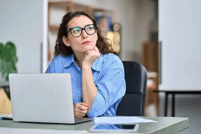 Serious Professional Business Woman Employee 600Nw 2652333113
